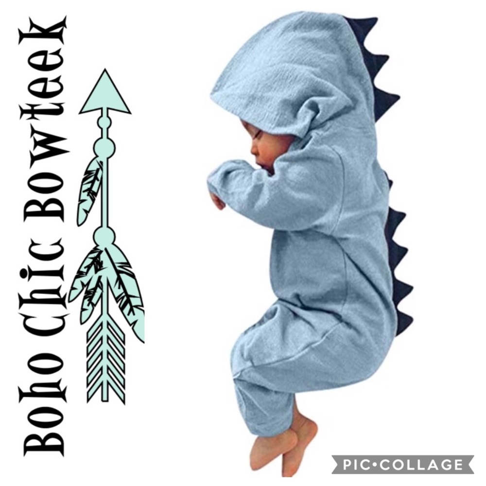 Adorable Blue Dinosaur Infant Sleeper